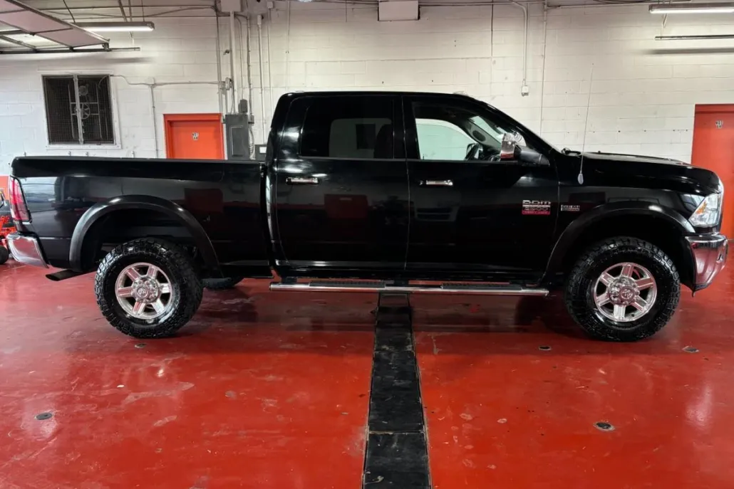 2012 Ram 2500 Laramie photo 1