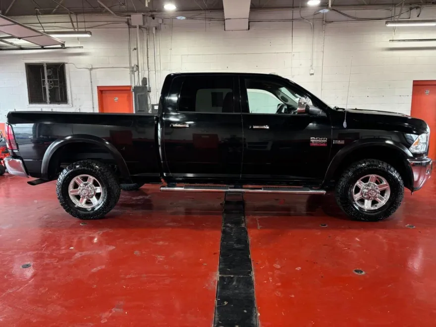2012 Ram 2500 Laramie photo 1