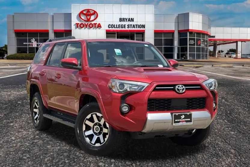 2024 Toyota 4Runner TRD photo 1