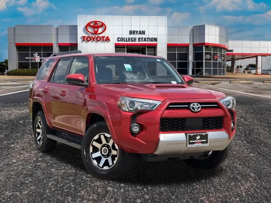 2024 Toyota 4Runner TRD photo 1