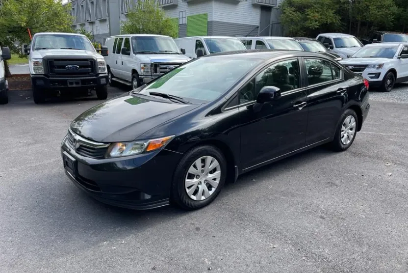 2012 Honda Civic LX photo 1