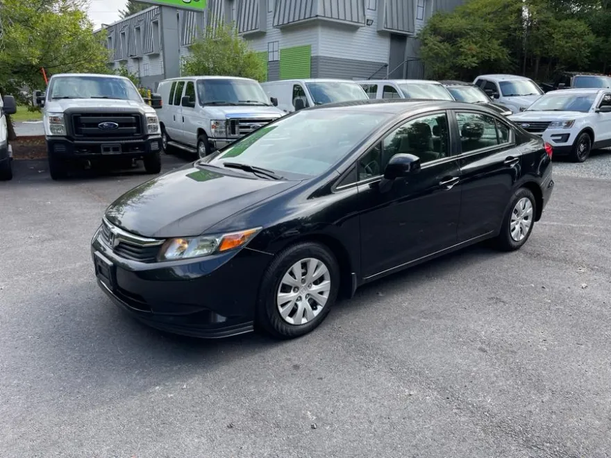 2012 Honda Civic LX photo 1