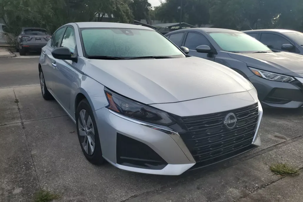 2024 Nissan Altima 2.5 S photo 1