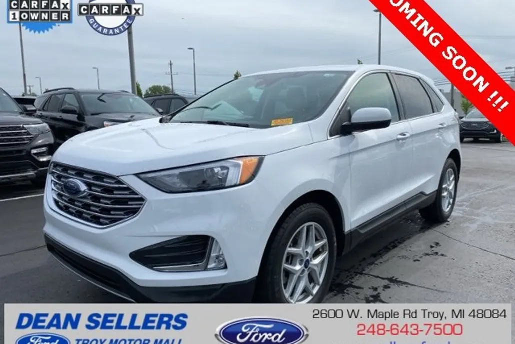 2022 Ford Edge SEL photo 1