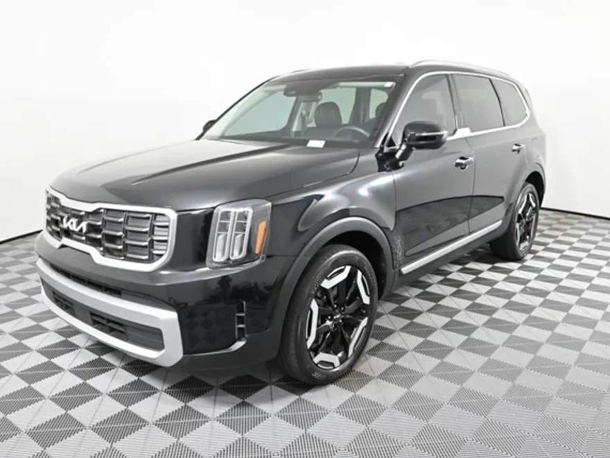 2023 Kia Telluride S photo 1