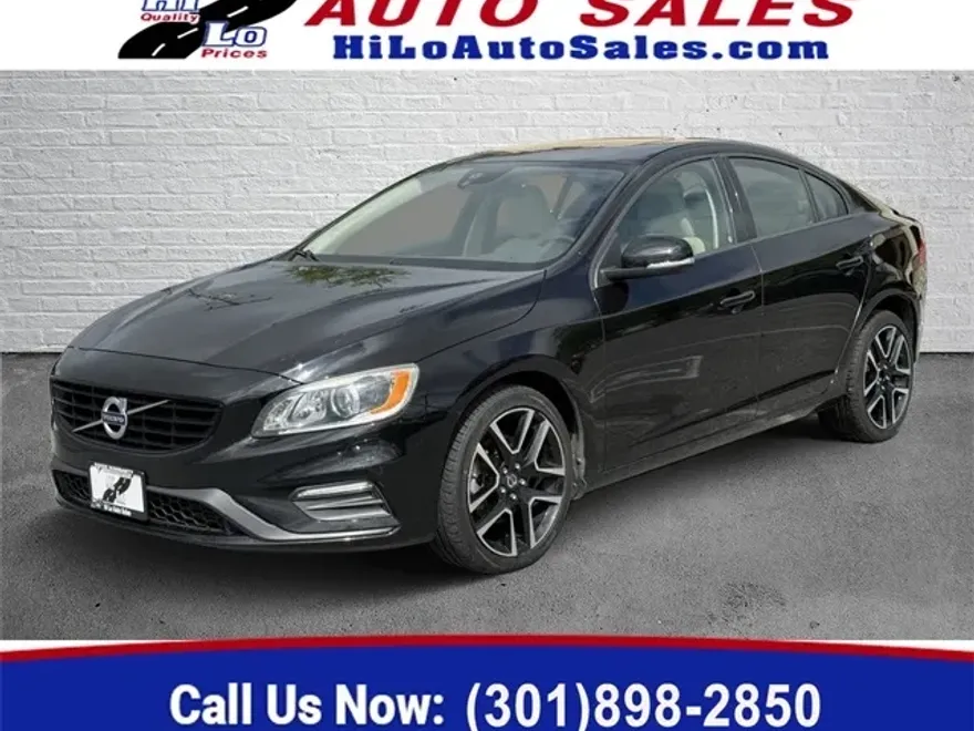 2017 Volvo S60 T5 Dynamic photo 1