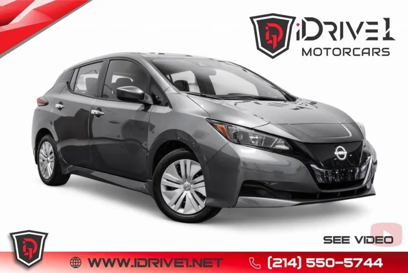 2023 Nissan Leaf S photo 1