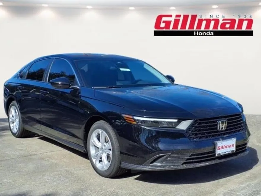 2025 Honda Accord LX photo 1