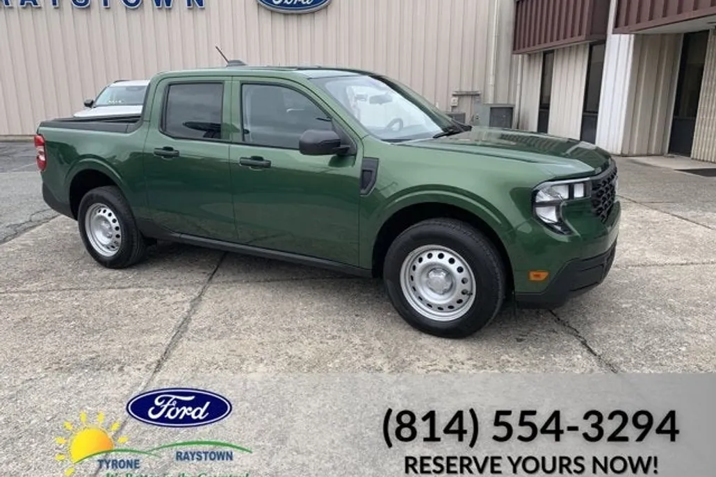 2025 Ford Maverick XL photo 1