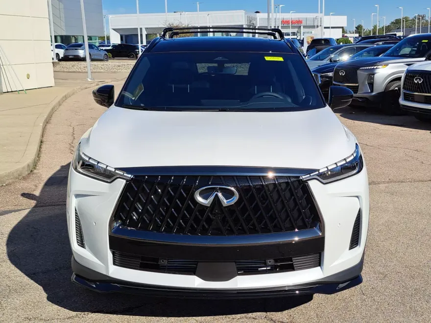 2026 Infiniti QX60 Luxe photo 1