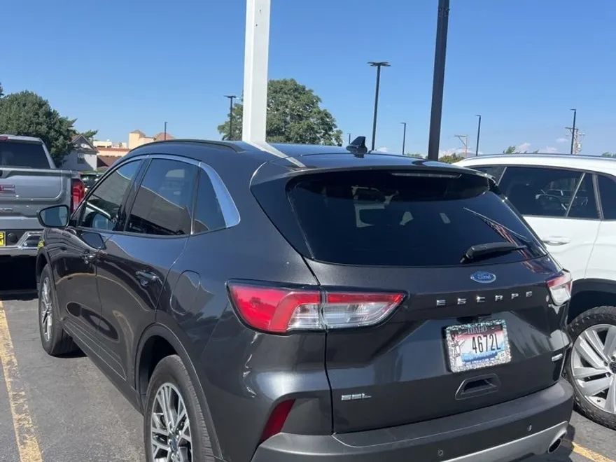 2020 Ford Escape SEL photo 1