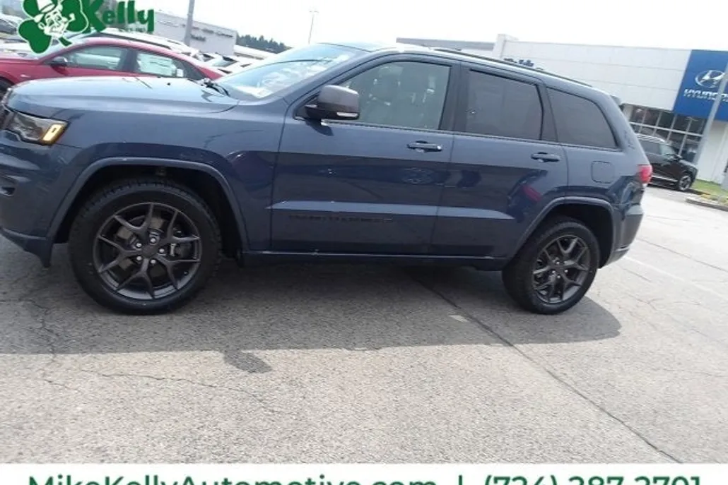 2021 Jeep Grand Cherokee Limited photo 1