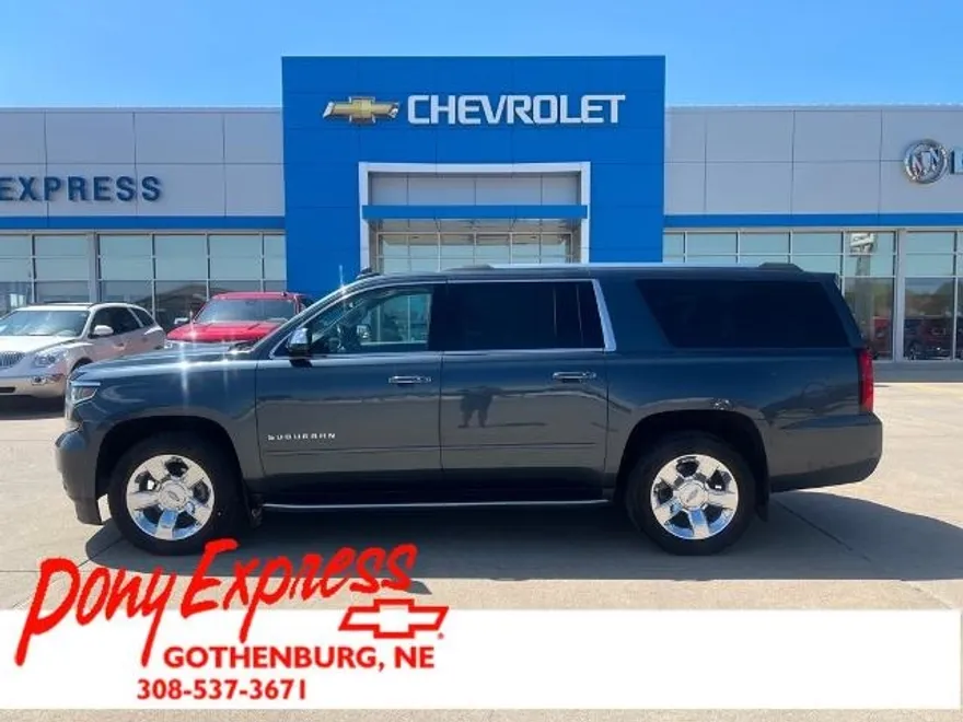 2019 Chevrolet Suburban Premier photo 1