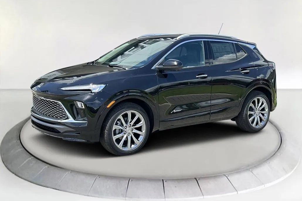 2026 Buick Encore GX Avenir photo 1