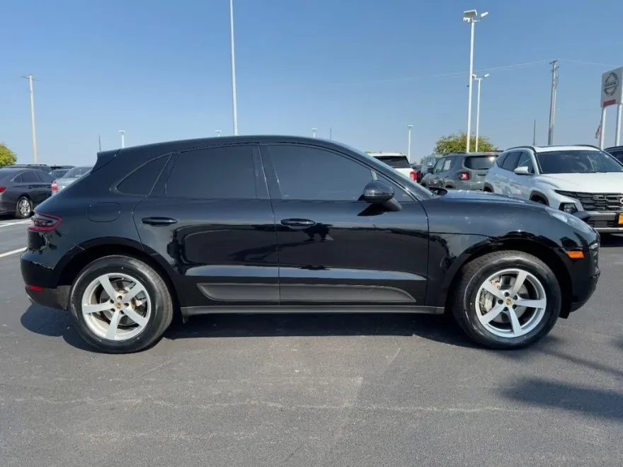 2018 Porsche Macan S photo 1