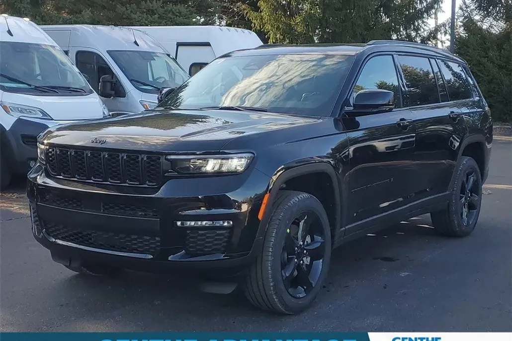 2025 Jeep Grand Cherokee Limited photo 1