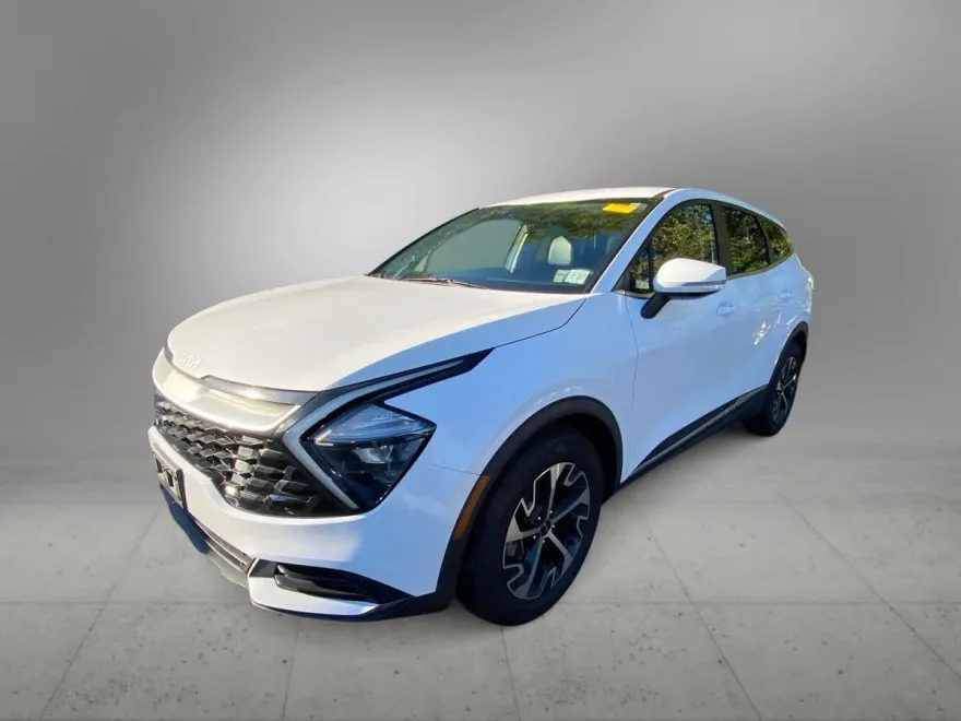 2023 Kia Sportage EX photo 1