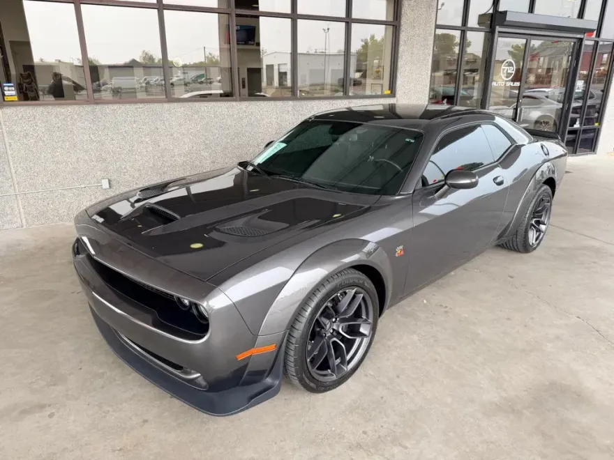 2020 Dodge Challenger R/T Scat Pack photo 1