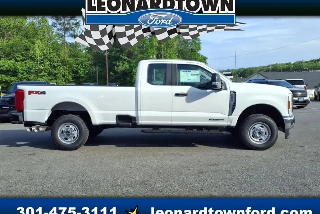 2025 Ford F-250 XL photo 1