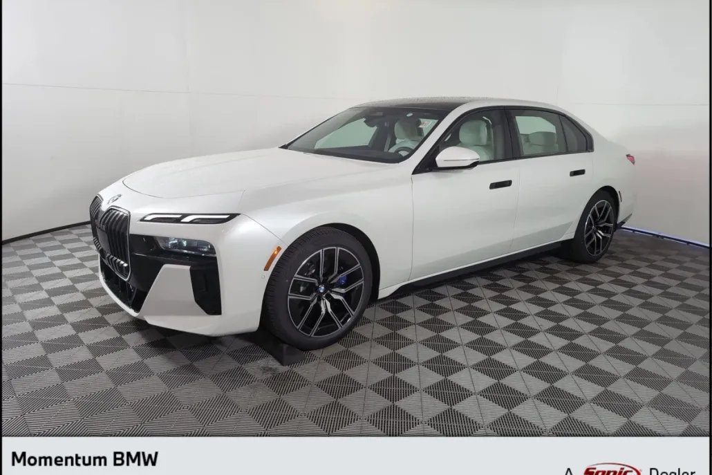 2025 Bmw 740i Sedan photo 1