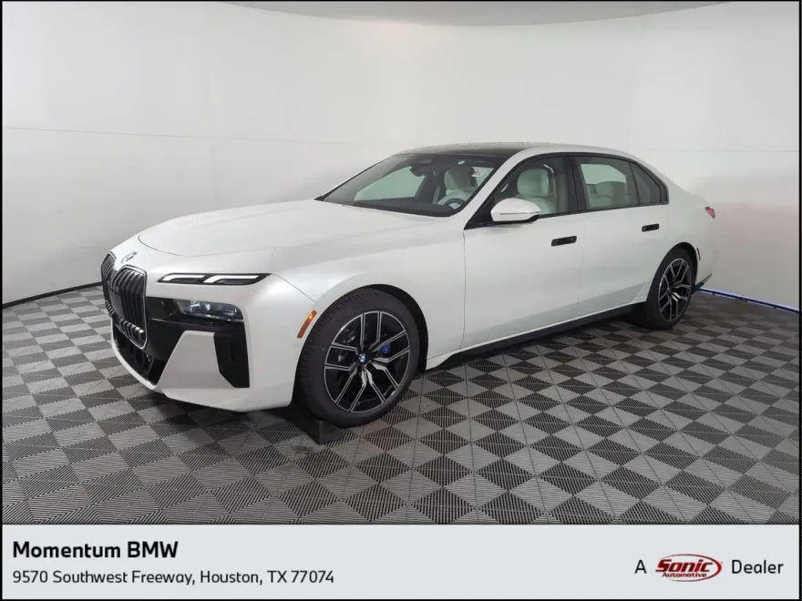 2025 Bmw 740i Sedan photo 1