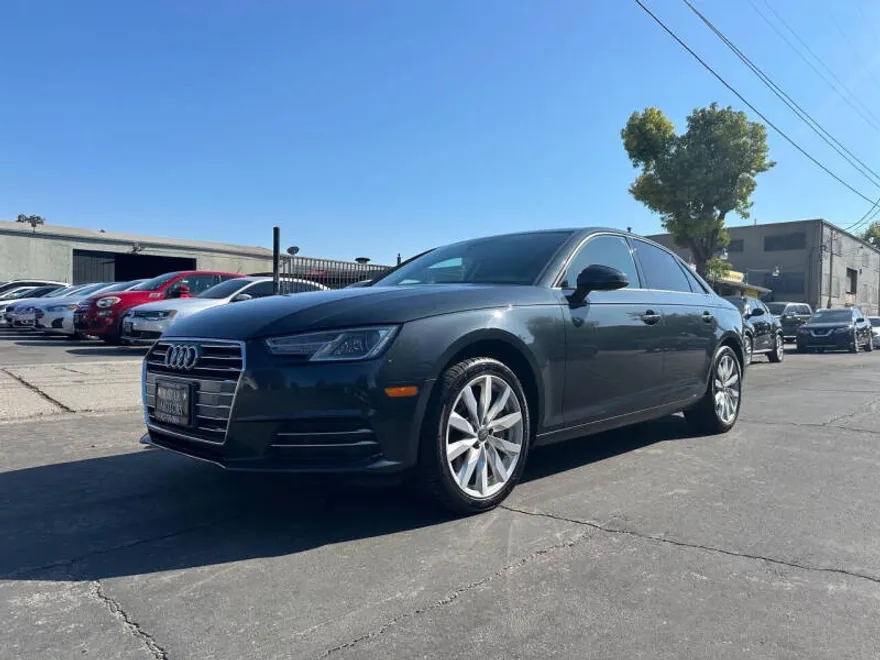 2017 Audi A4 2.0T Premium photo 1