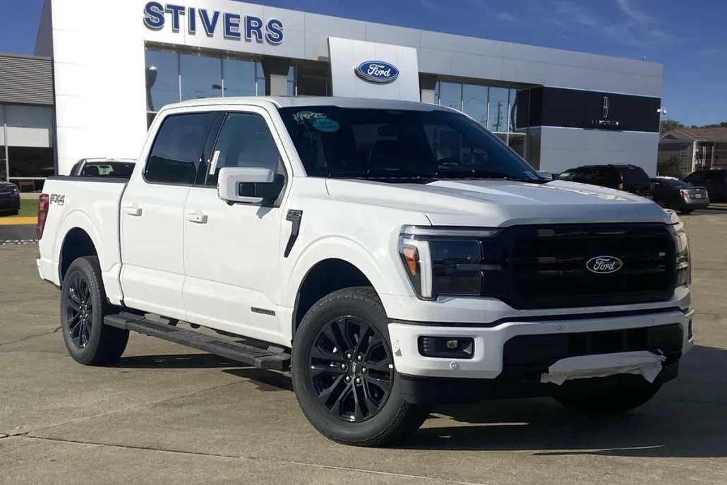 2025 Ford F-150 Lariat photo 1