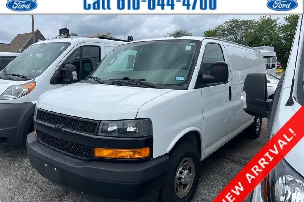 2021 Chevrolet Express 2500 Work Van Cargo photo 1