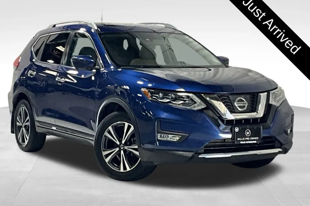 2017 Nissan Rogue SL photo 1