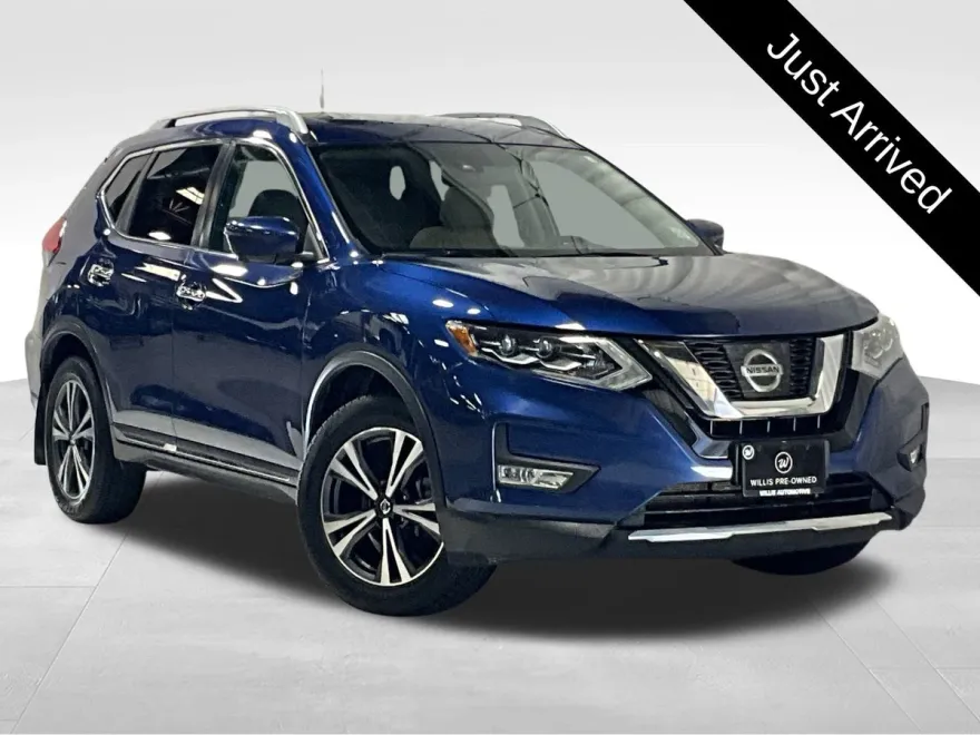 2017 Nissan Rogue SL photo 1