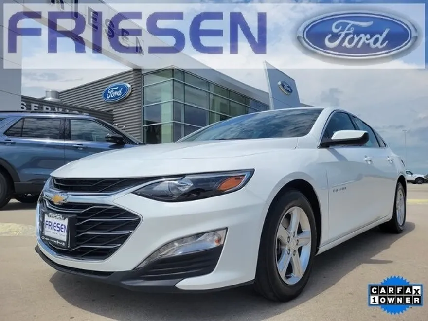 2023 Chevrolet Malibu 1LT photo 1