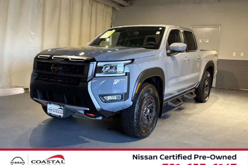 2025 Nissan Frontier PRO-4X photo 1