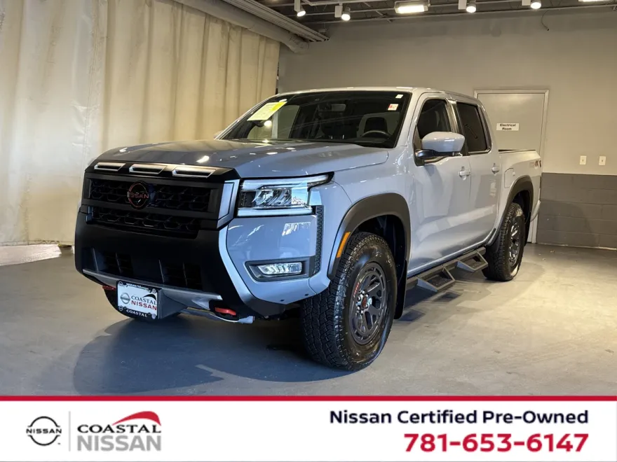 2025 Nissan Frontier PRO-4X photo 1