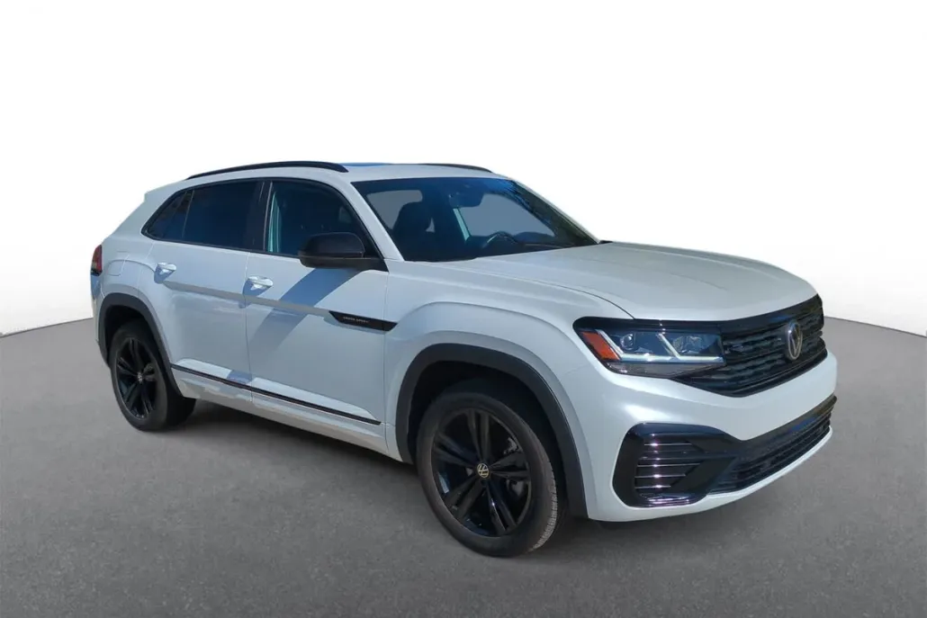 2023 Volkswagen Atlas Cross Sport V6 SEL R-Line photo 1