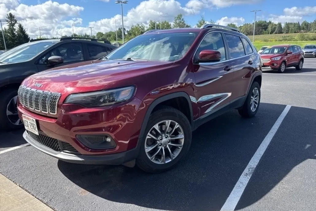 2019 Jeep Cherokee Latitude photo 1