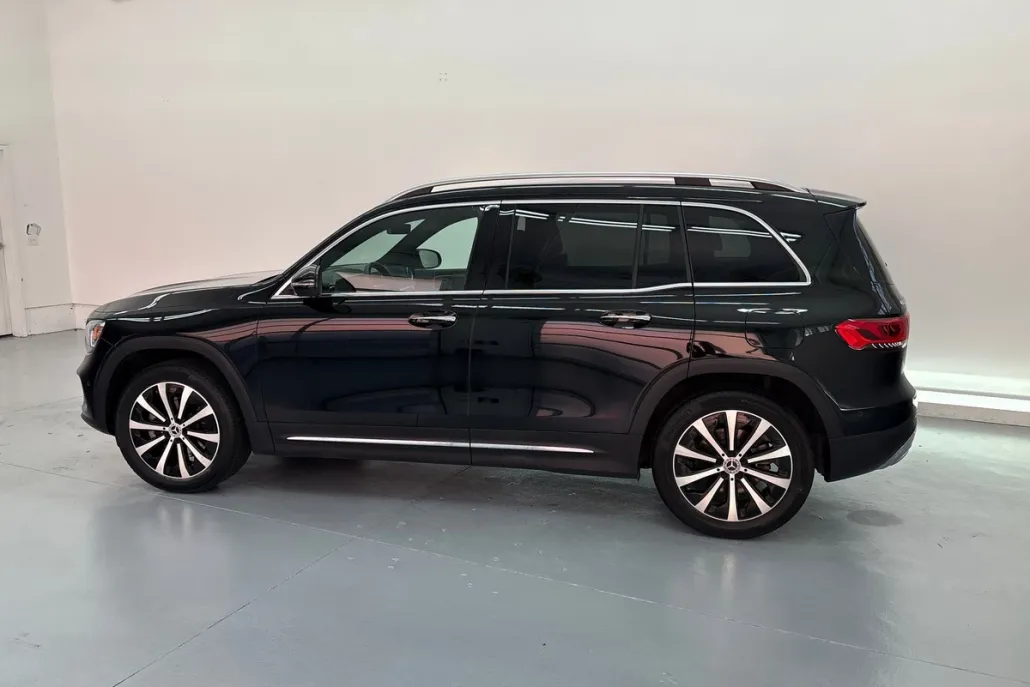 2022 Mercedes Benz GLB 250 photo 1