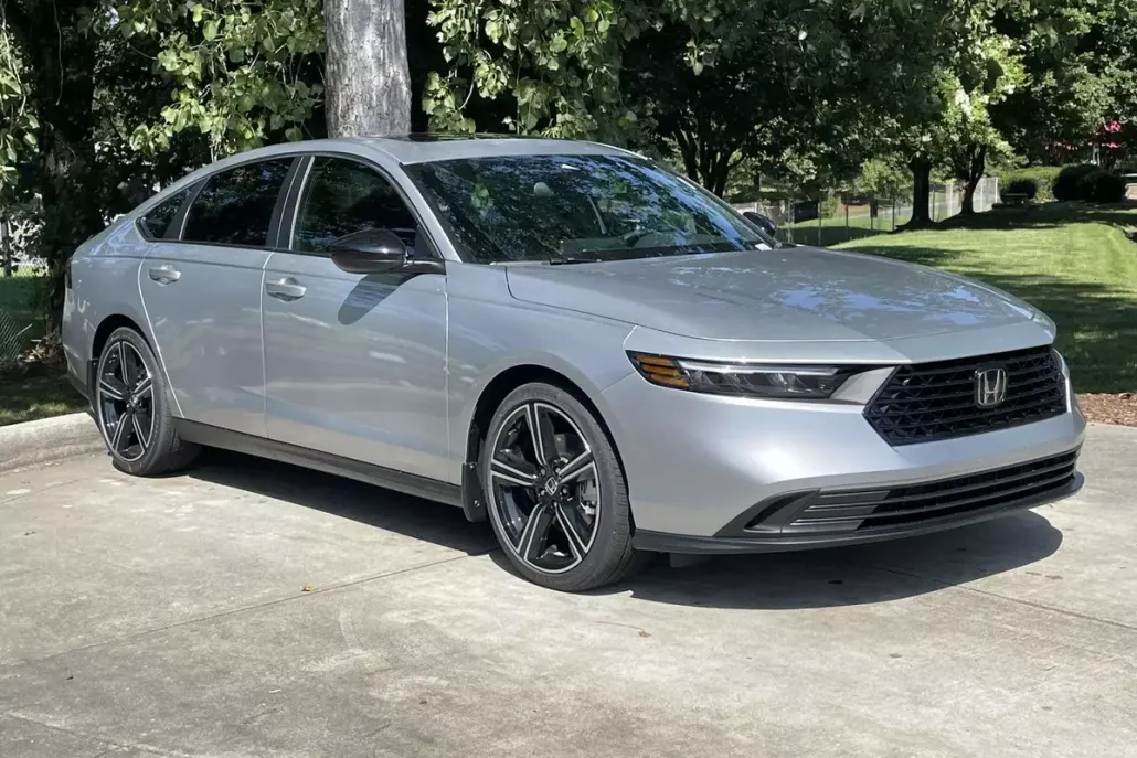 2025 Honda Accord Hybrid Sport photo 1