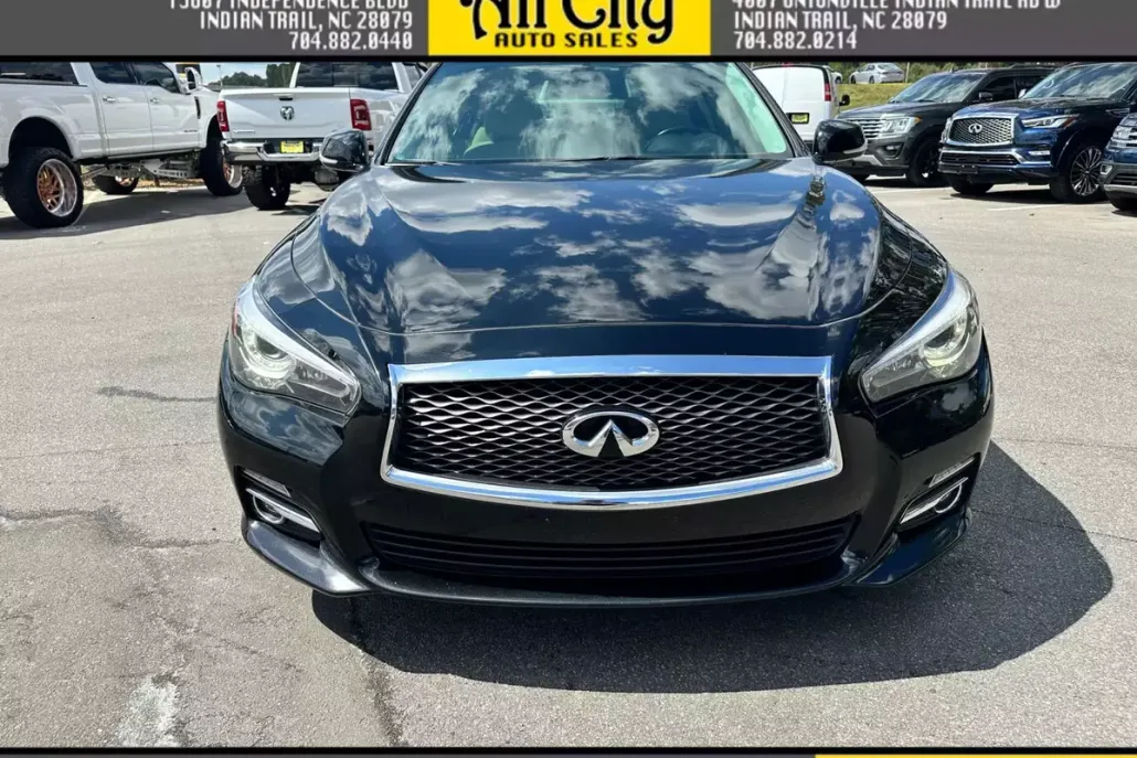 2016 Infiniti Q50 3.0t Premium photo 1