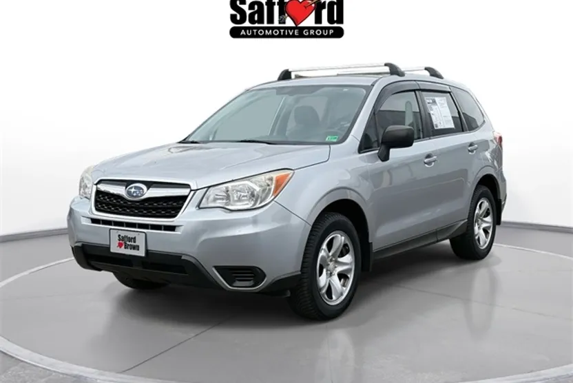 2014 Subaru Forester 2.5i photo 1