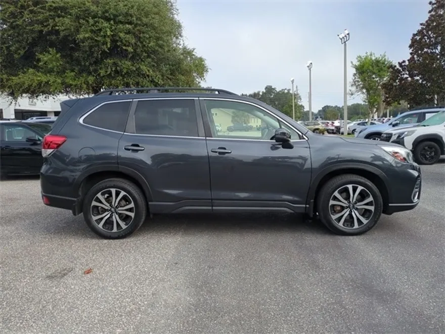 2019 Subaru Forester Limited photo 1