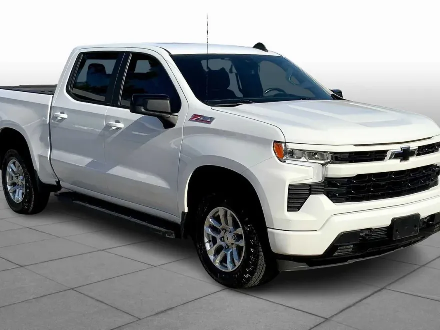 2022 Chevrolet Silverado 1500 RST photo 1