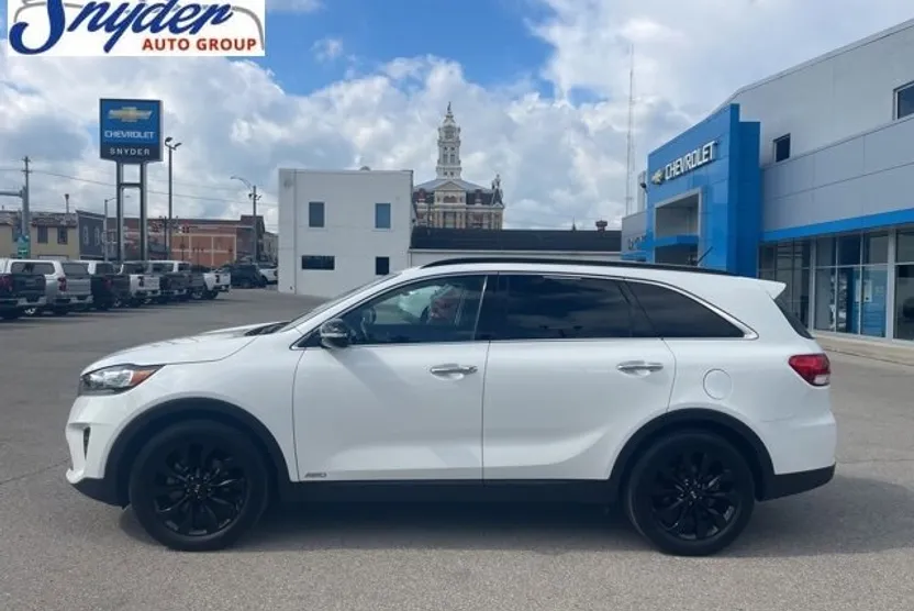 2019 Kia Sorento S V6 photo 1