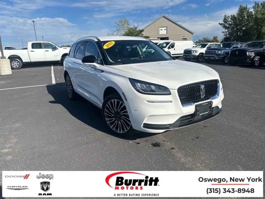 2022 Lincoln Corsair Standard photo 1