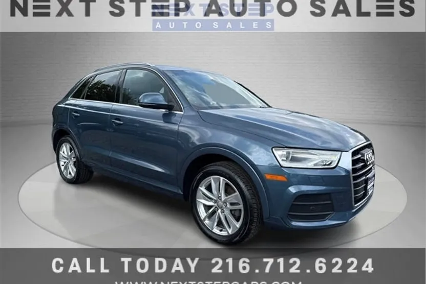 2016 Audi Q3 Premium Plus photo 1