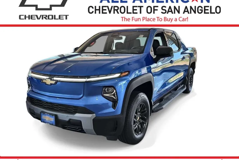 2025 Chevrolet Silverado EV LT photo 1