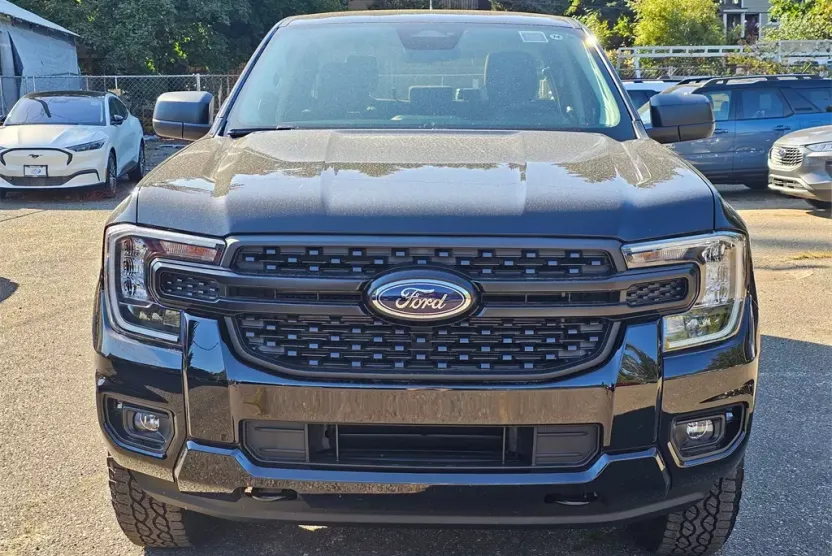 2025 Ford Ranger XL photo 1