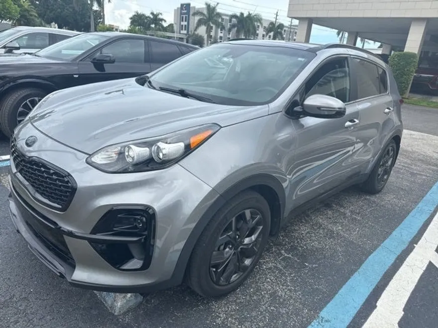 2022 Kia Sportage Nightfall Edition photo 1