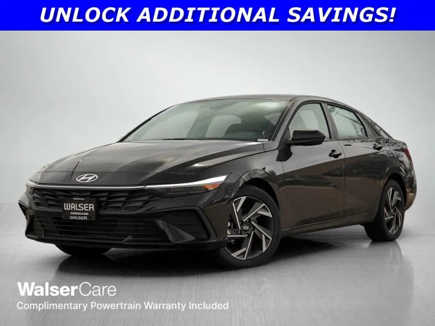 2025 Hyundai Elantra SEL Sport photo 1