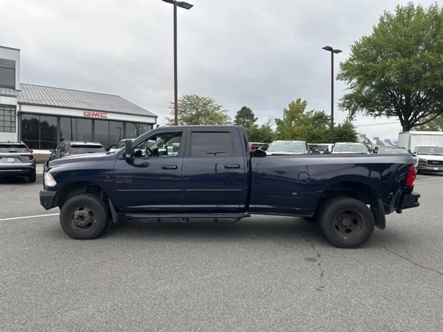 2017 Ram 3500 Big Horn photo 1