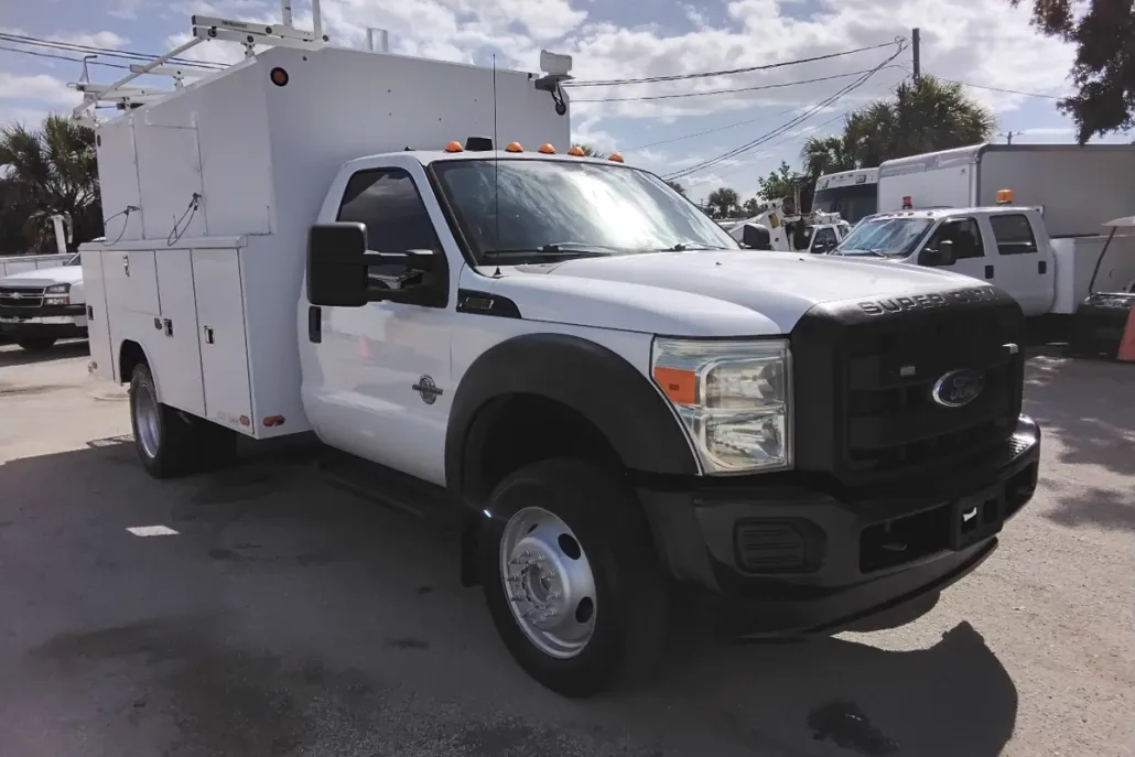 2012 Ford F-550 photo 1